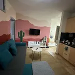 Central Apartment Tirana *