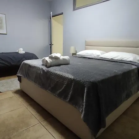 Lägenhet Central Apartment Tirana