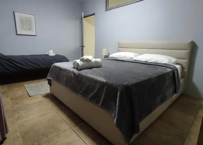 Lägenhet Central Apartment Tirana