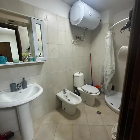 Central Apartment Tirana ティラナ