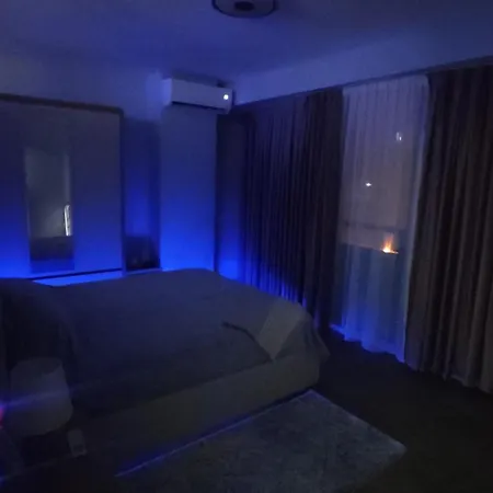 アパート Central Apartment Tirana